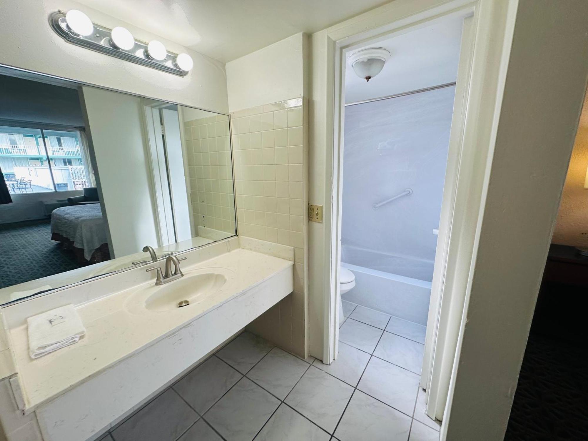 Boca Inn Boca Raton Εξωτερικό φωτογραφία