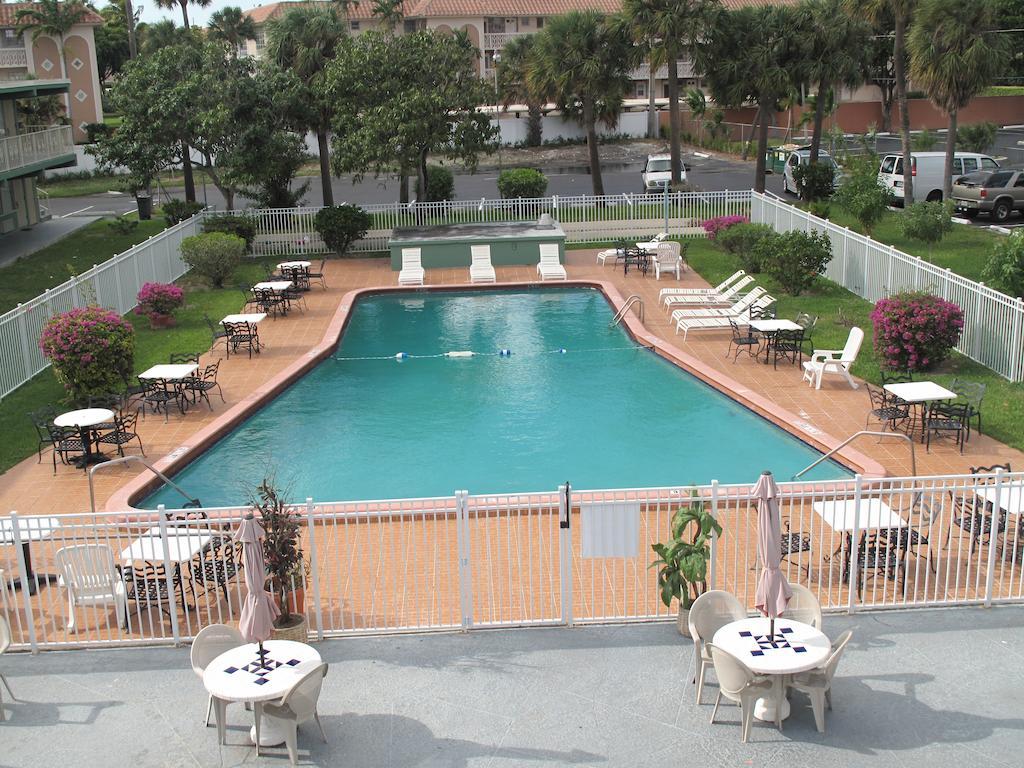 Boca Inn Boca Raton Εξωτερικό φωτογραφία