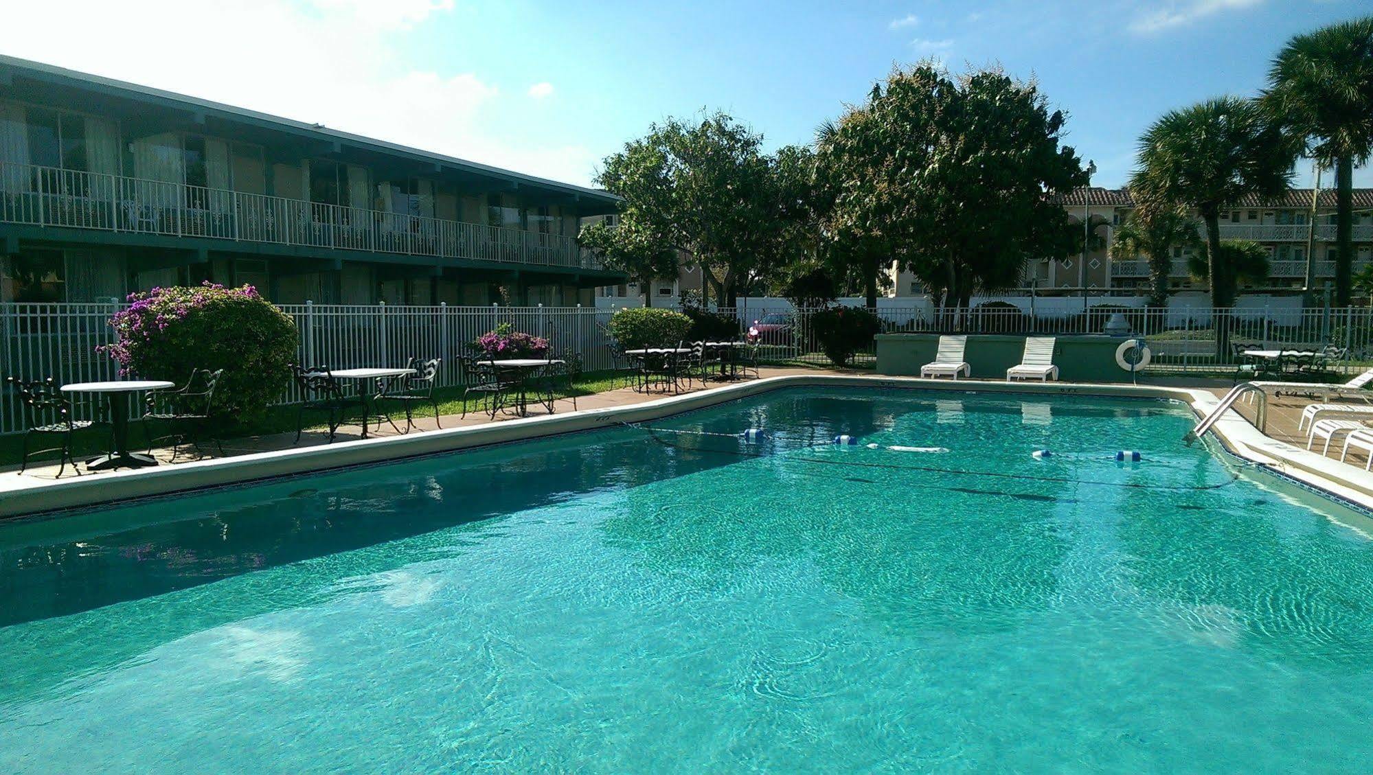 Boca Inn Boca Raton Εξωτερικό φωτογραφία